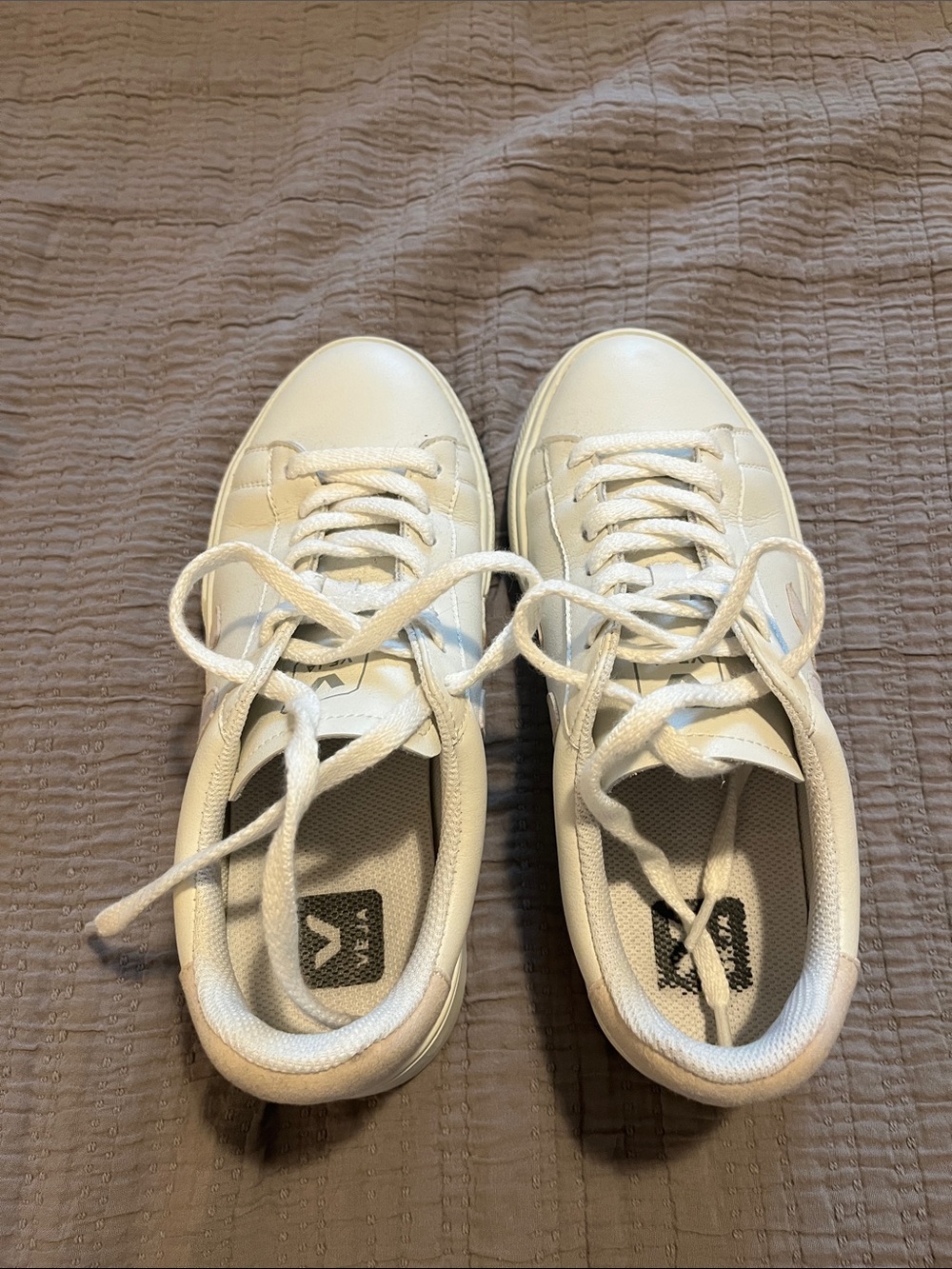 Veja sneakers
